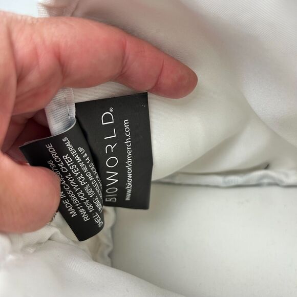 Sanrio Hello Kitty Crossbody Purse with Charms Adjustable Strap Zip White Red - Picture 10 of 15